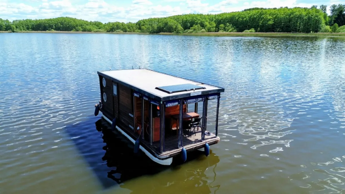 Hausboot mieten Mecklenburgische Seenplatte – Dein Abenteuer auf dem Wasser