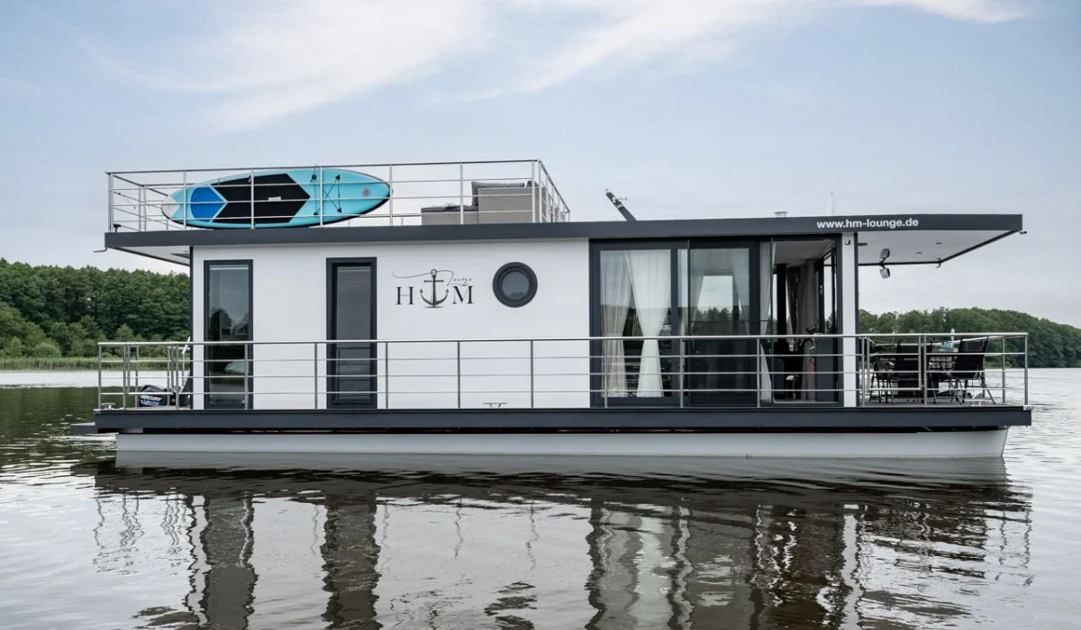 Ferien auf dem Hausboot Mecklenburger Seenplatte – Entdecken Sie die Freiheit auf dem Wasser